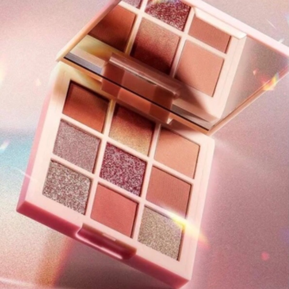 Ciaté London Trend Edit Eyeshadow Palette
VEGAN